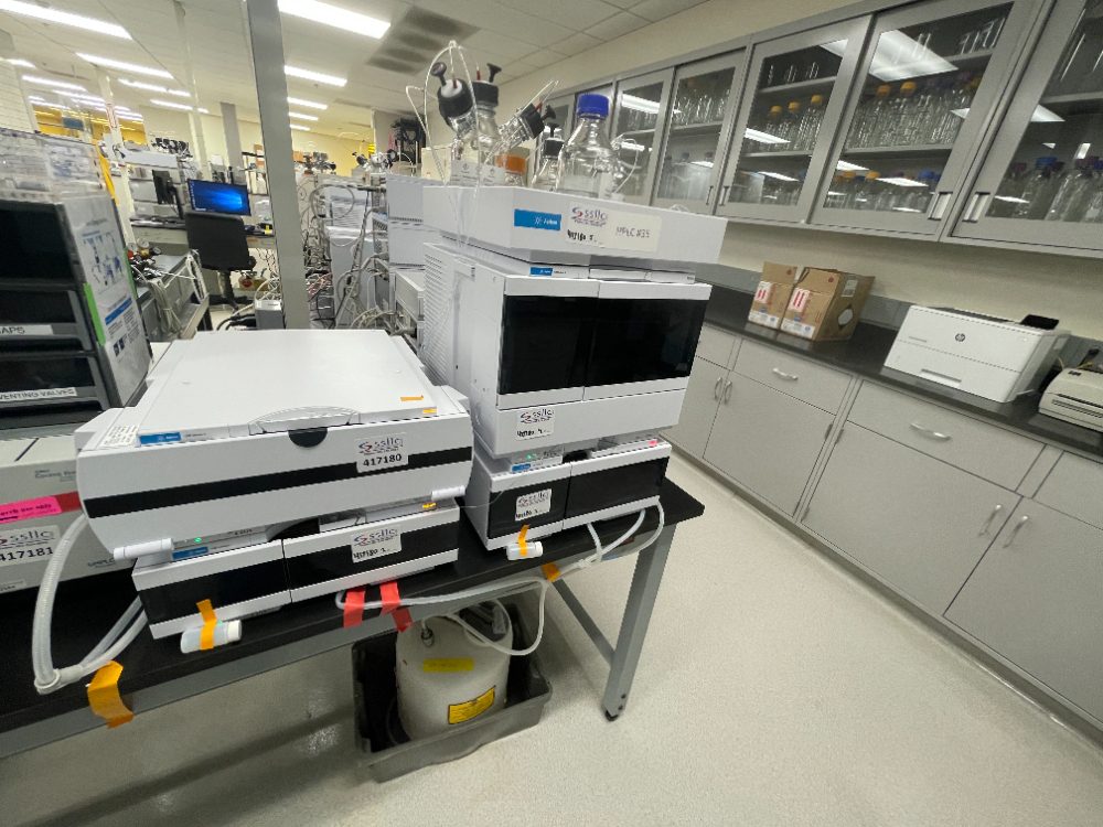 Image of Agilent 1290 Infinity II HPLC System with DAD and Autosampler